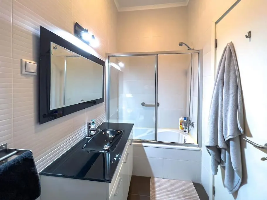 4 Rooms Home In Baixa Lissabon Appartement