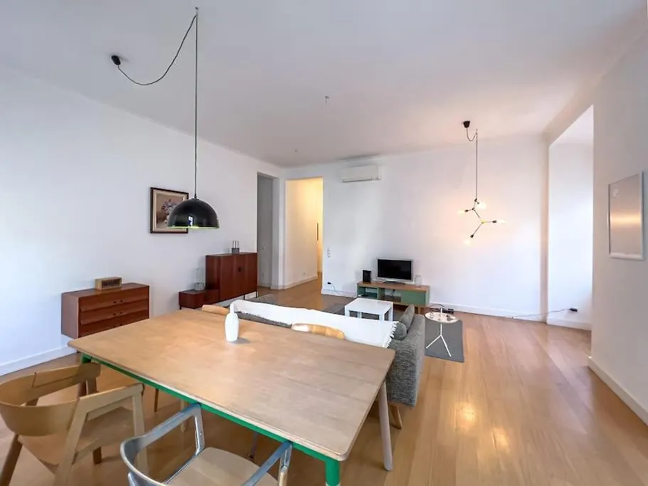 4 Rooms Home In Baixa Lissabon Portugal