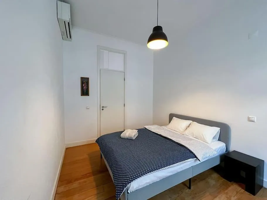 4 Rooms Home In Baixa Lisboa شقة