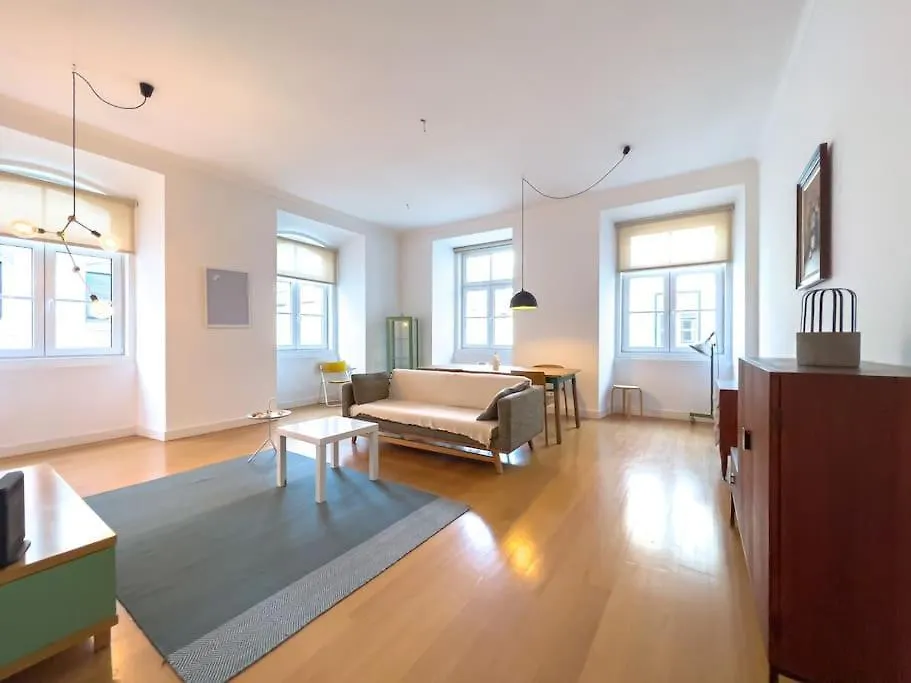اتصالات 4 Rooms Home In Baixa 